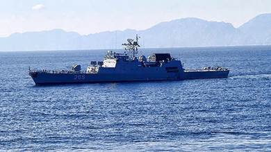 مسؤول أمريكي: التحالف البحري بين إيران ودول خليجية "يتحدى المنطق"